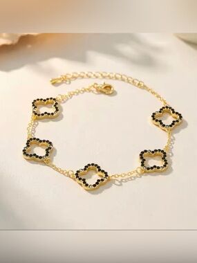 Target Gold Bracelet with Black Stone Clover Links - Women Jewelry